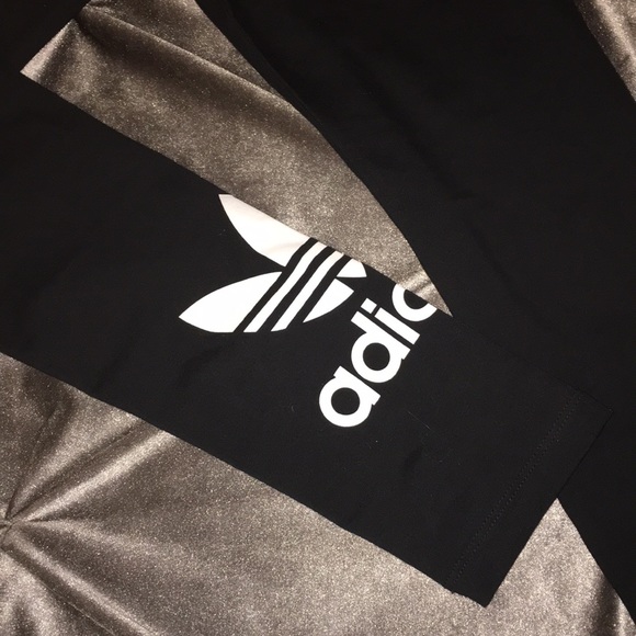Adidas trefoil leggings NEW!!! Just reduced price! - Picture 2 of 6